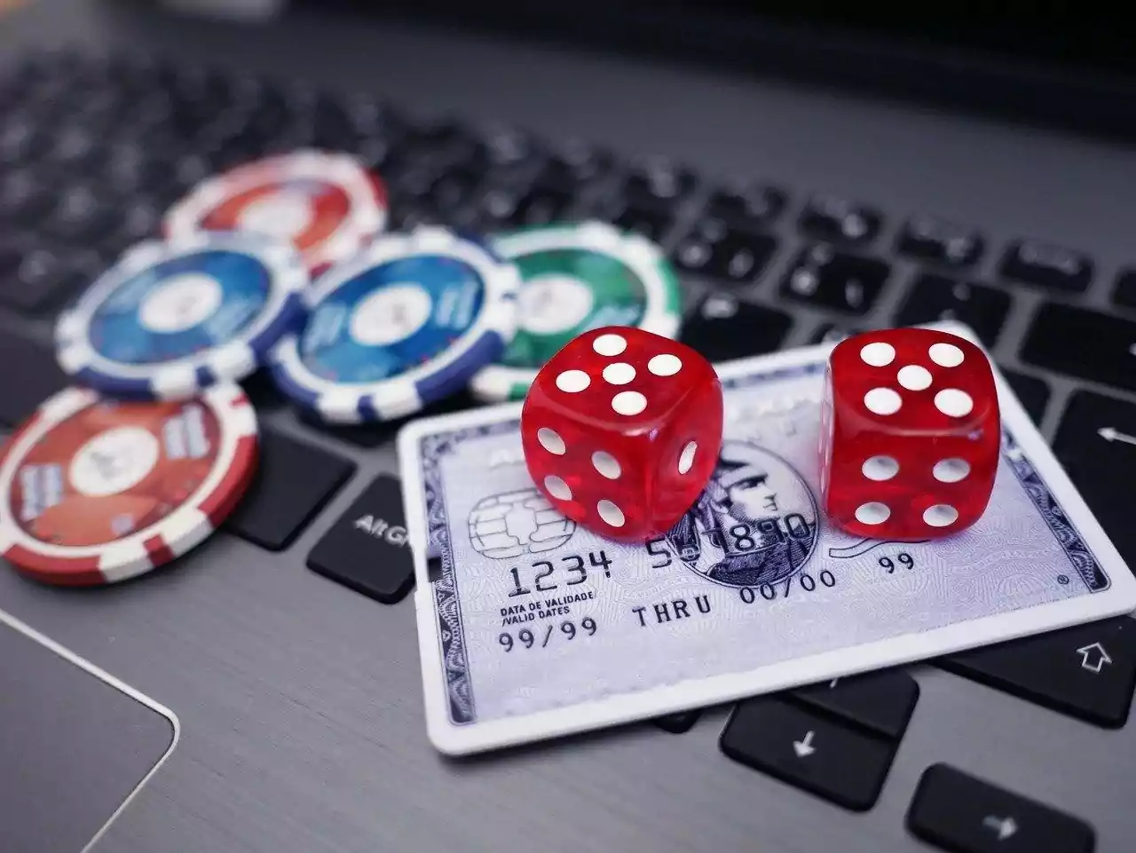 Vậy, như thế nào là game cờ bạc online đúng nghĩa?